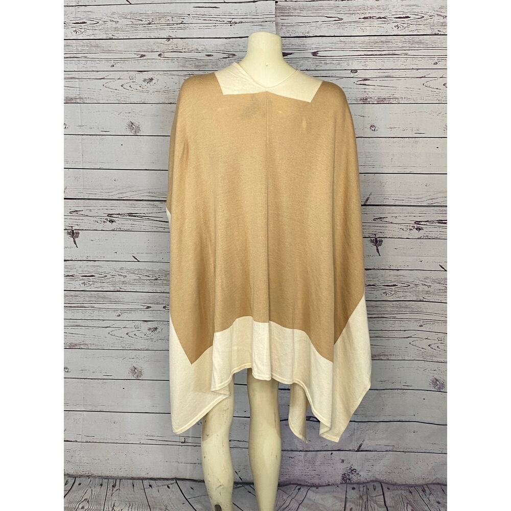 Lauren Ralph Lauren Two-Tone Knit Ruana, cape, shawl size large - Picture 7 of 12